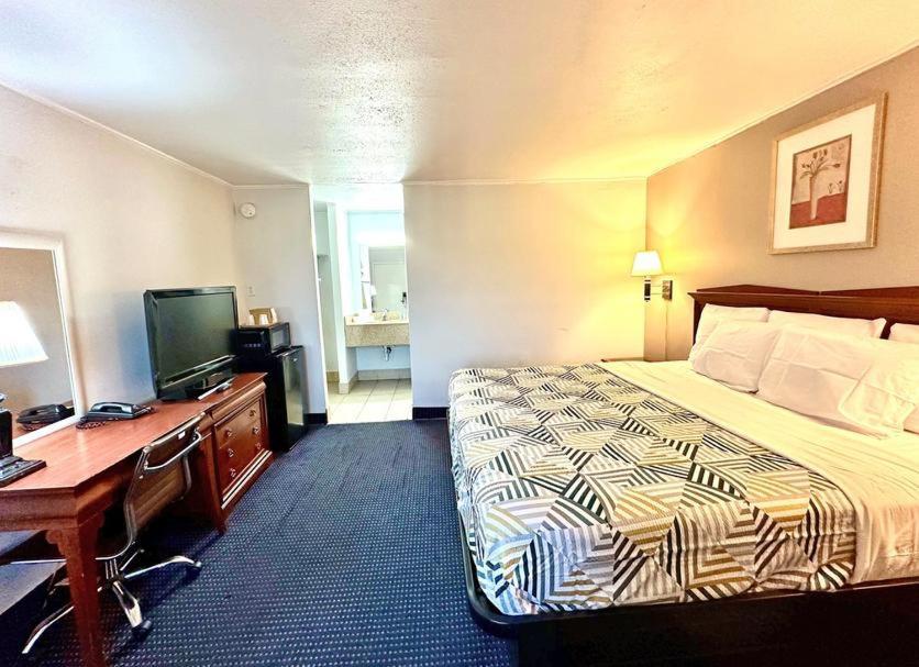 Red Carpet Inn - Stamford Extérieur photo